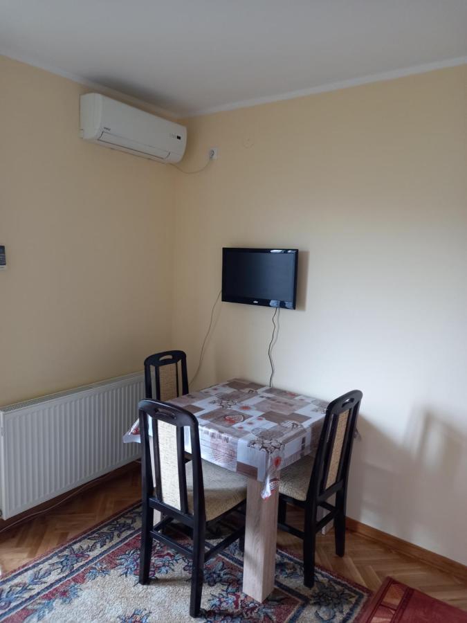 Apartmani Ivancica Vrnjačka Banja Exteriör bild